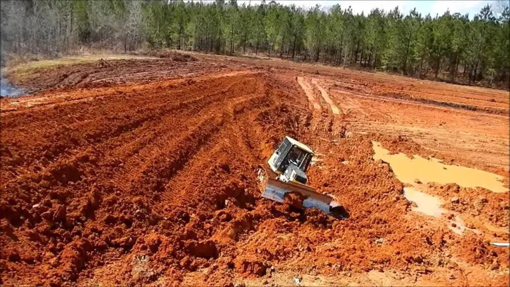 How to Build a Pond Dam With a Dozer