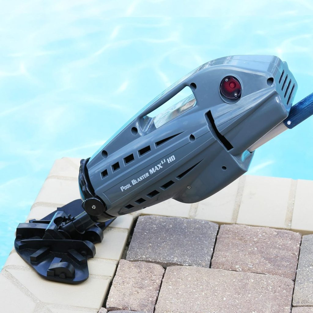 5 Best Small Pond Vacuum Cleaners – Powerful And Budget friendly