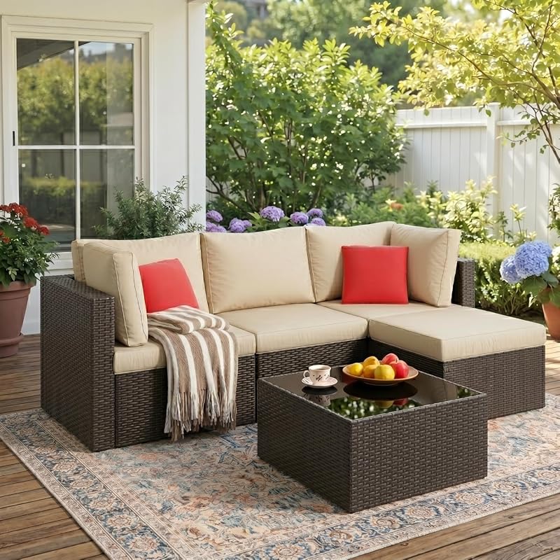 Vongrasig Sectional